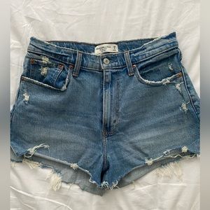 Abercrombie & Fitch Curve Love Mom Jean with Stretch!